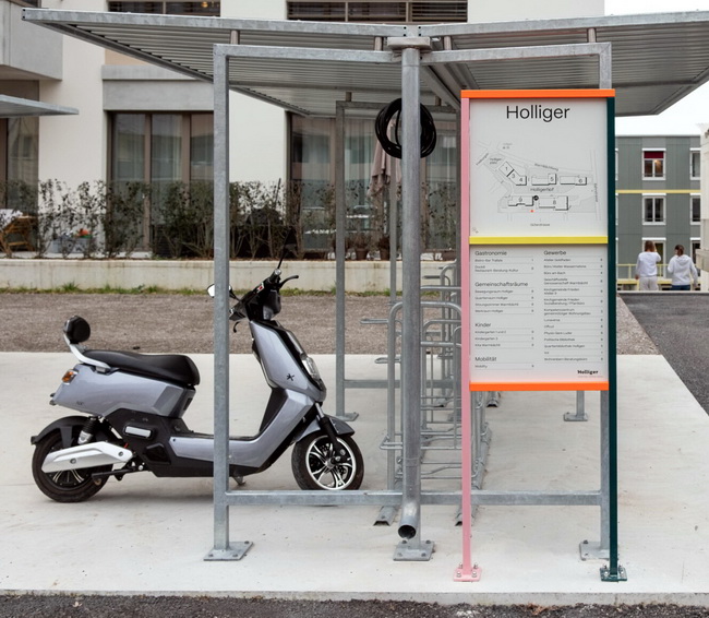 bunte stelen fuer ueberbauung orientierung 01