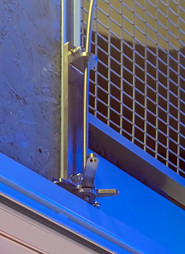 leuchten und projektionsflaechen kulturkaffe whisper 09