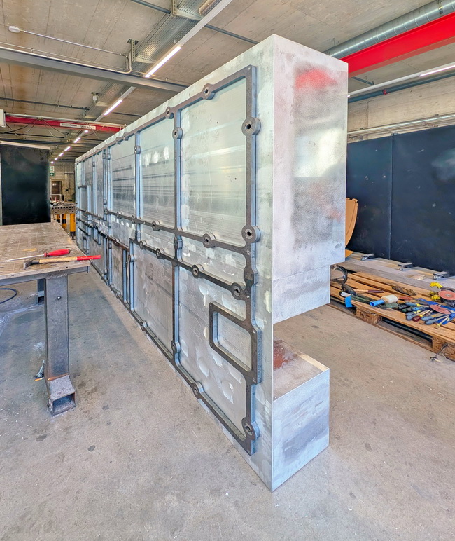 2024 0443 briefkasten vitrine stefanini claudia kuebler 10