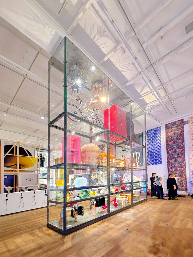 swiss design collektion highlights vitrine 02